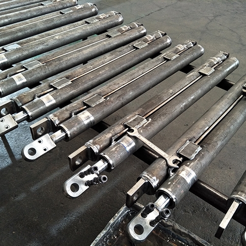 清障车托臂伸缩缸